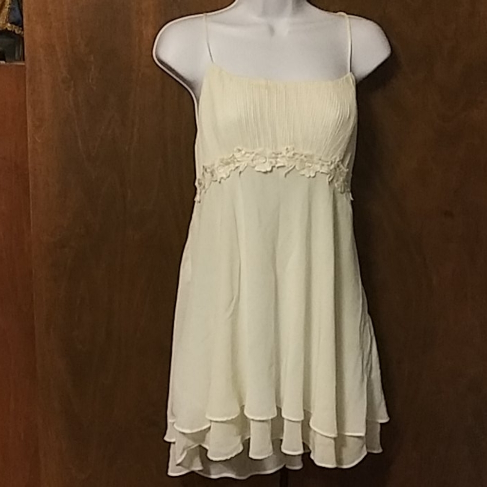 FLORA Creme Spaghetti Strap Top - XL